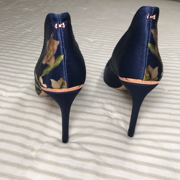Ted Baker Floral High Heels 9 - Picture 6 of 11